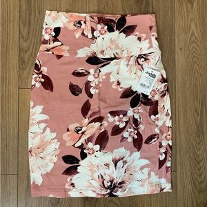Charlotte Russe floral skirt size XS